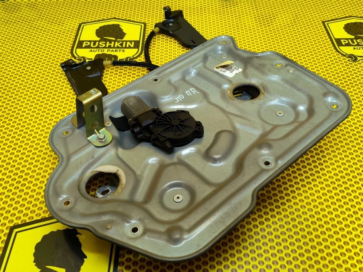 Стеклоподъемник Nissan Qashqai 2008 80770JD00A J10 HR16DE, передний правый