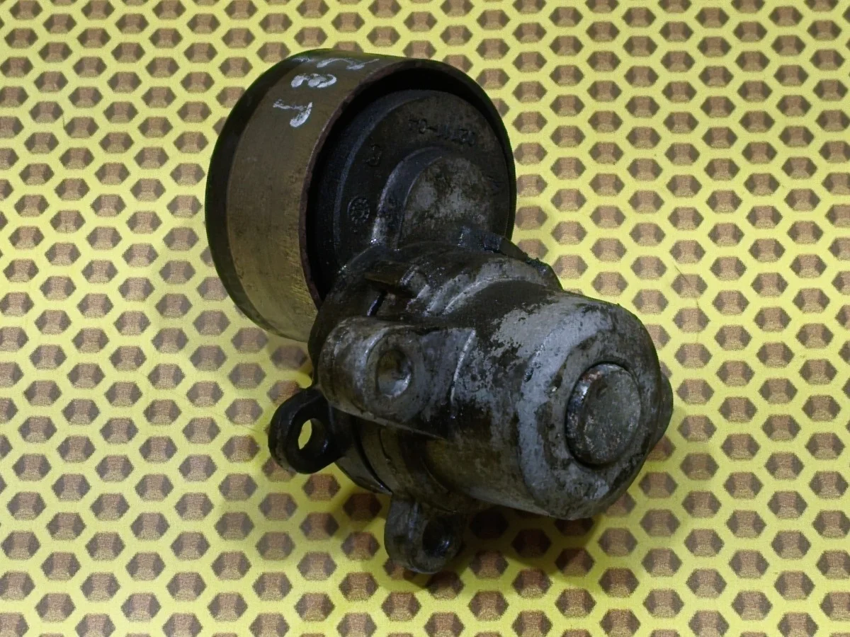 Натяжитель ремня приводного Nissan Teana 2012 11955JA10D J32 VQ25DE