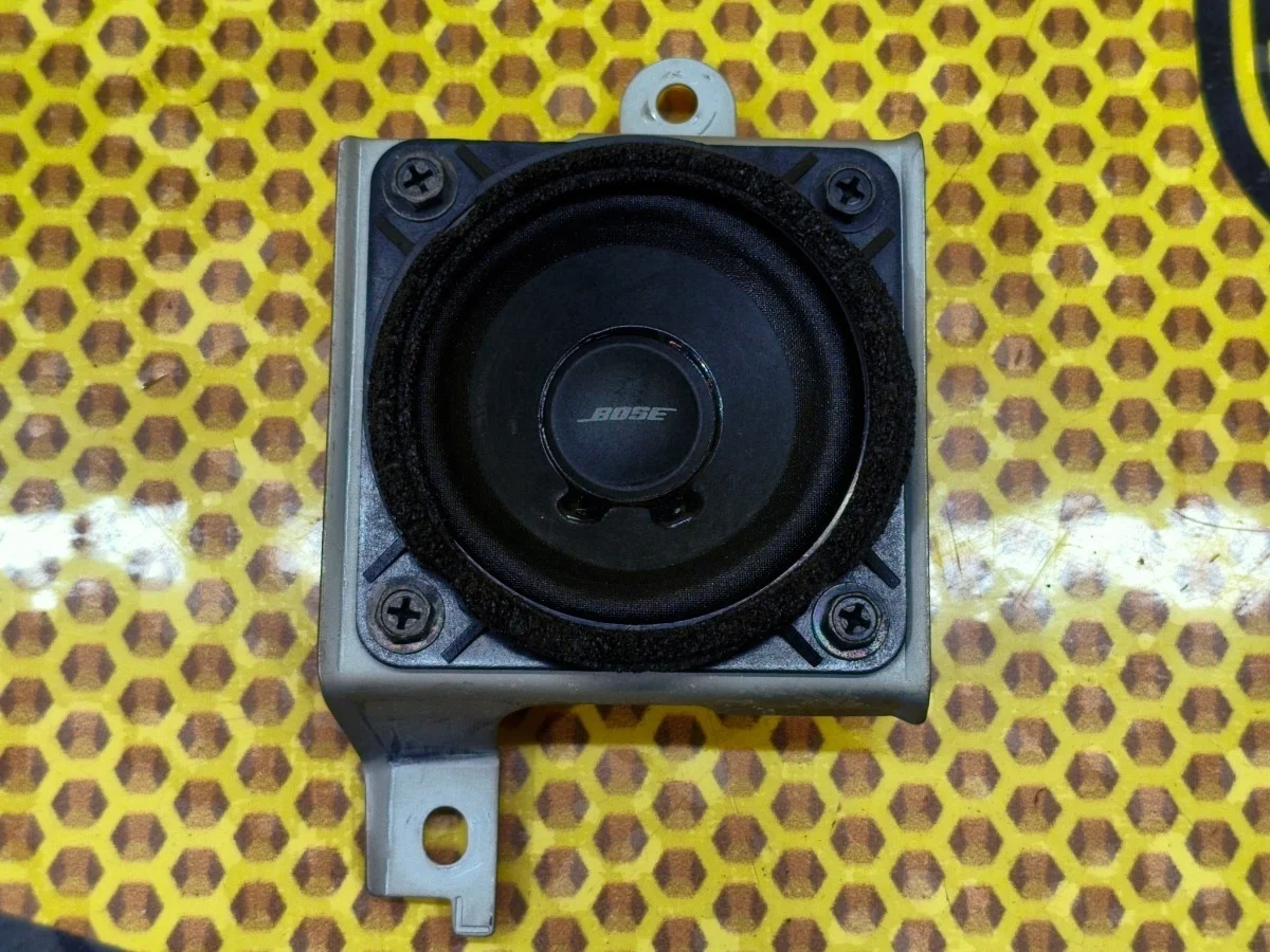 Динамик багажника Nissan Murano 2011 28148JK200 Z51 VQ35DE, левый