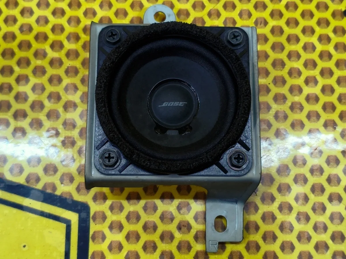 Динамик багажника Nissan Murano 2011 28148JK200 Z51 VQ35DE, правый