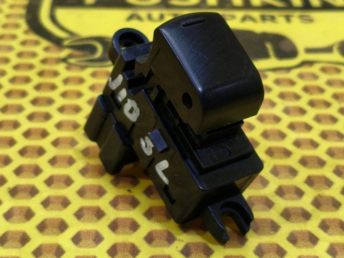 Кнопка стеклоподъемника Nissan Qashqai 2012 25411BR00A J10 HR16DE, задняя левая