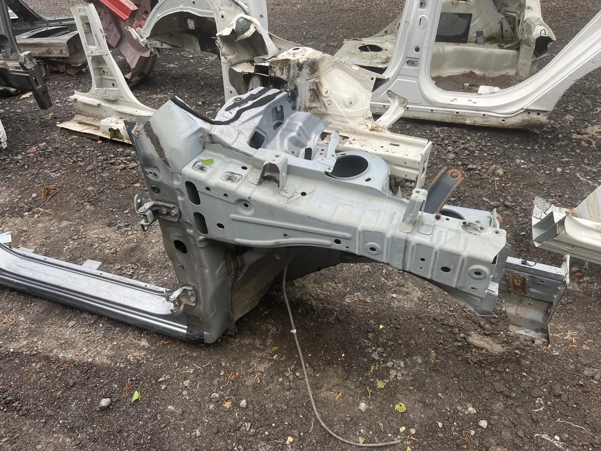 Часть кузова четверть Nissan Qashqai G5110JD0MA J10E, передний правый