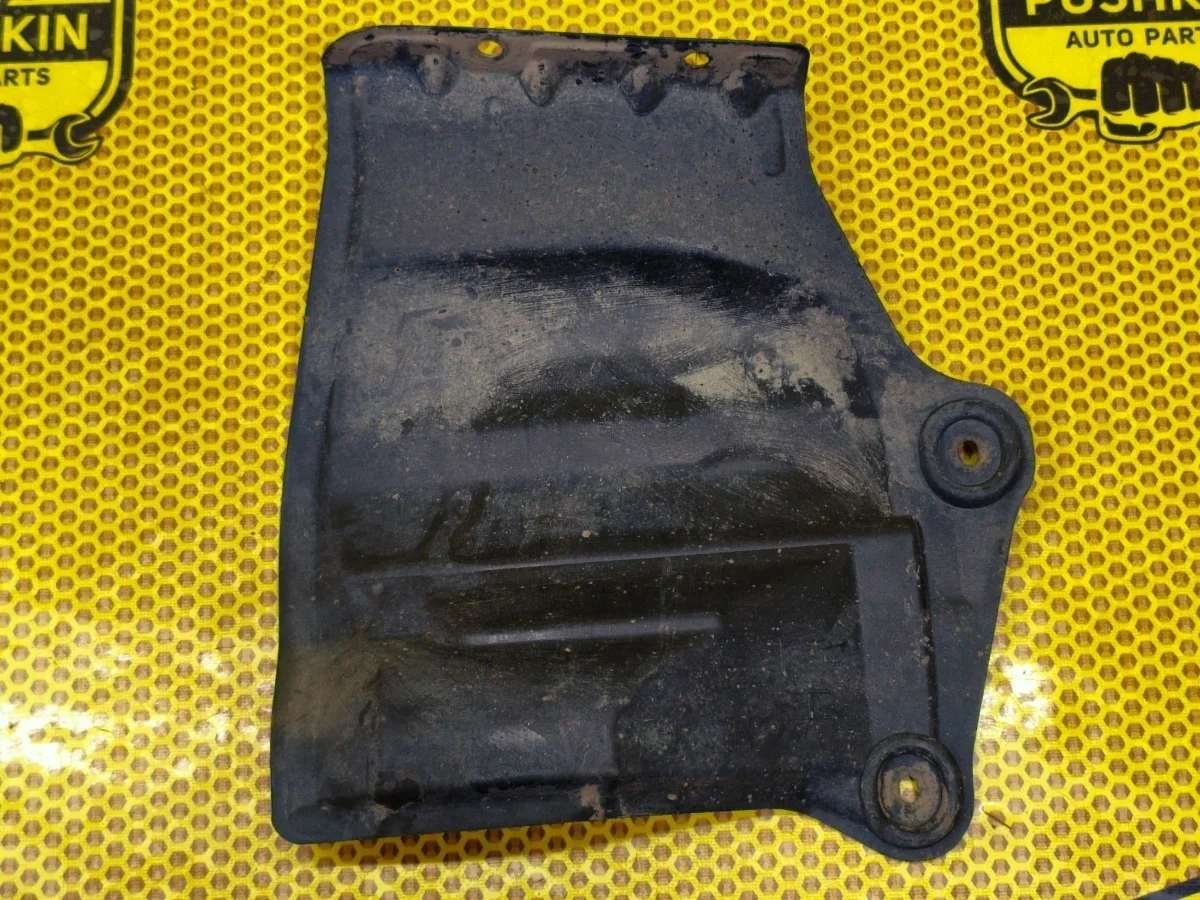 Пыльник двигателя Nissan Teana 2013 648391AA0A J32 VQ25DE, левый