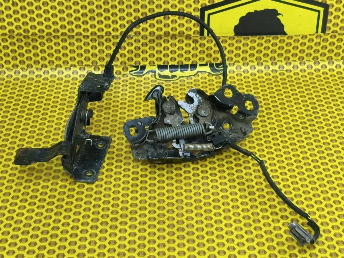 Замок капота Nissan Teana 2011 65601JN90A J32 VQ35DE, передний