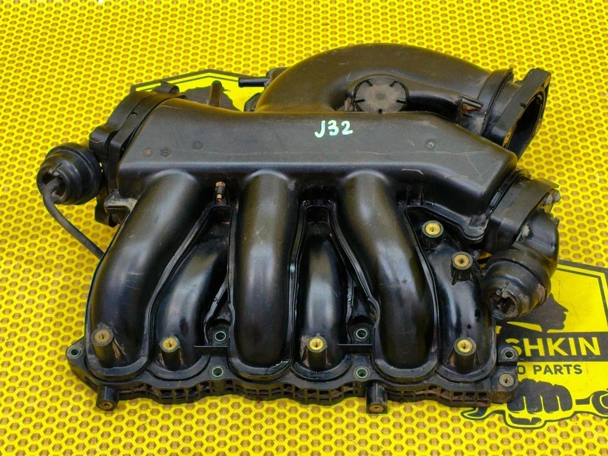Коллектор впускной Nissan Teana 2011 14010JP02A J32 VQ35DE