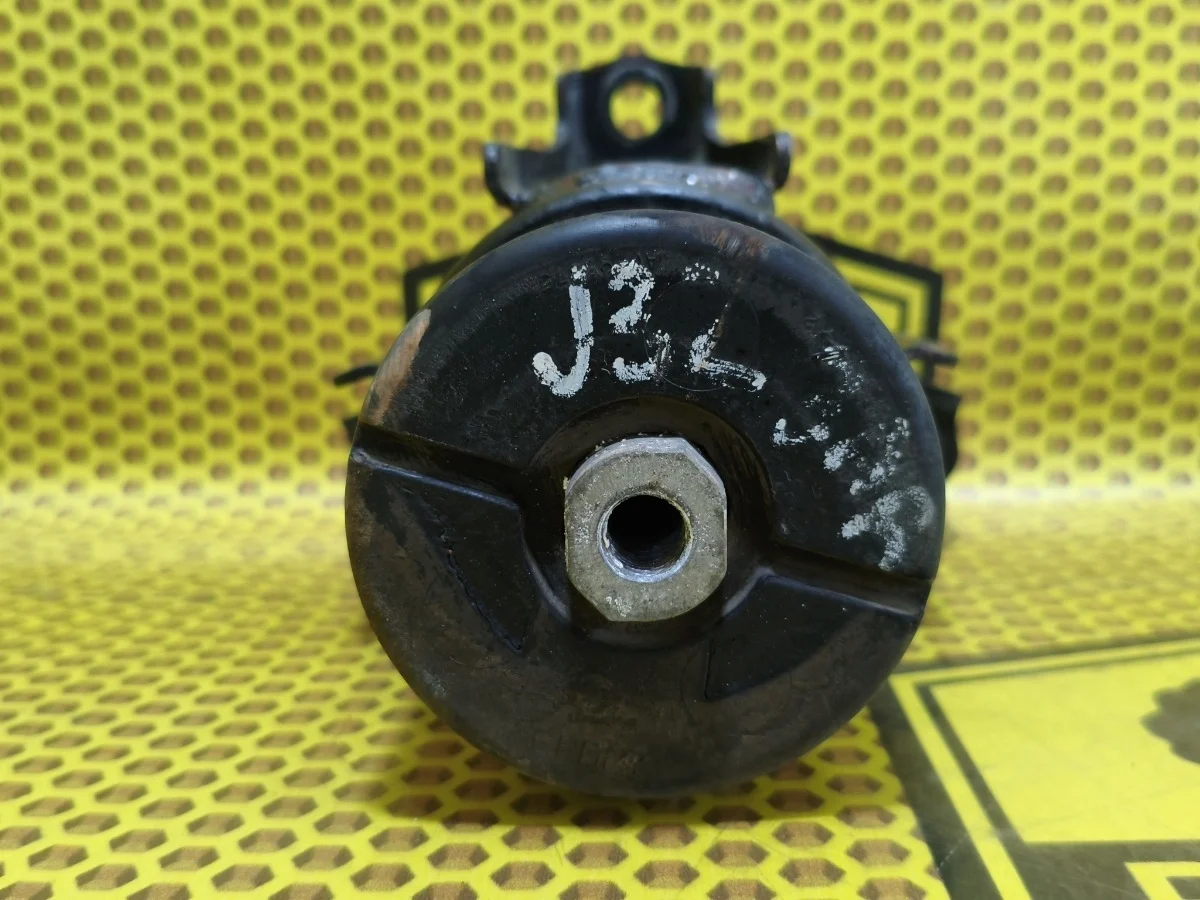 Опора двигателя Nissan Teana 2011 11320JN00C J32 VQ35DE, задняя