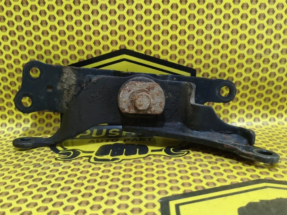 Опора двигателя Nissan Teana 2011 11220JA10A J32 VQ35DE, левая