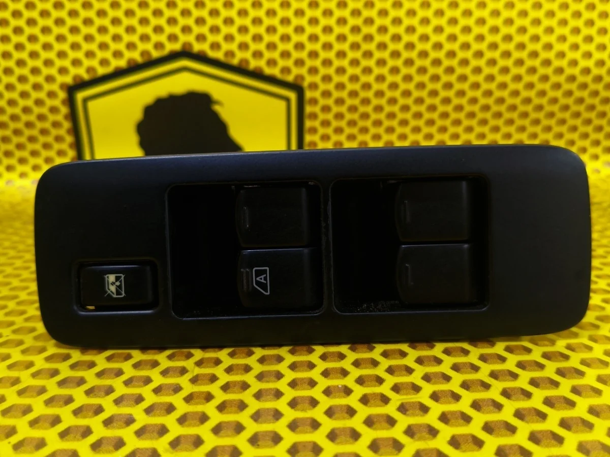 Блок стеклоподъемников Nissan Qashqai 2011 25401BB60B J10 MR20DE