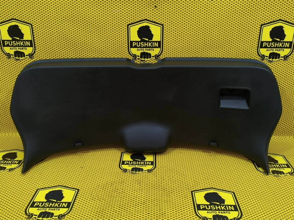 Обшивка крышки багажника Nissan Qashqai 2011 90901JD000 J10 MR20DE