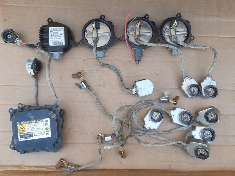 Блок розжига ксенона Nissan / Infiniti