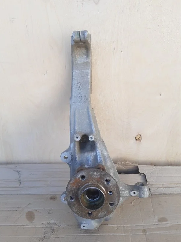 Кулак поворотный BMW X5 G05