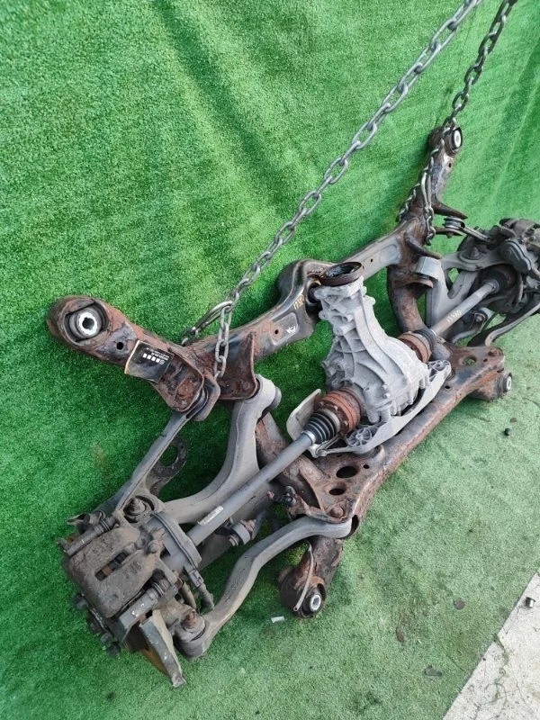 Балка подвески Audi A4 2012 B8
