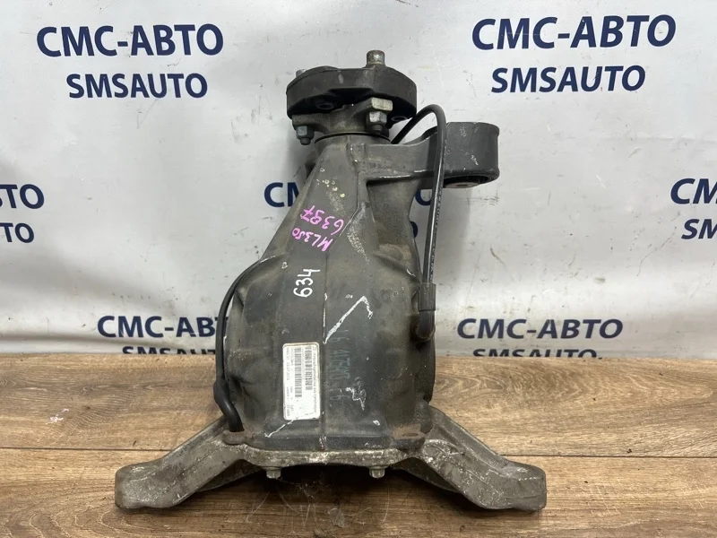 Редуктор заднего моста Mercedes-Benz Ml A1663502614 W166 276.955