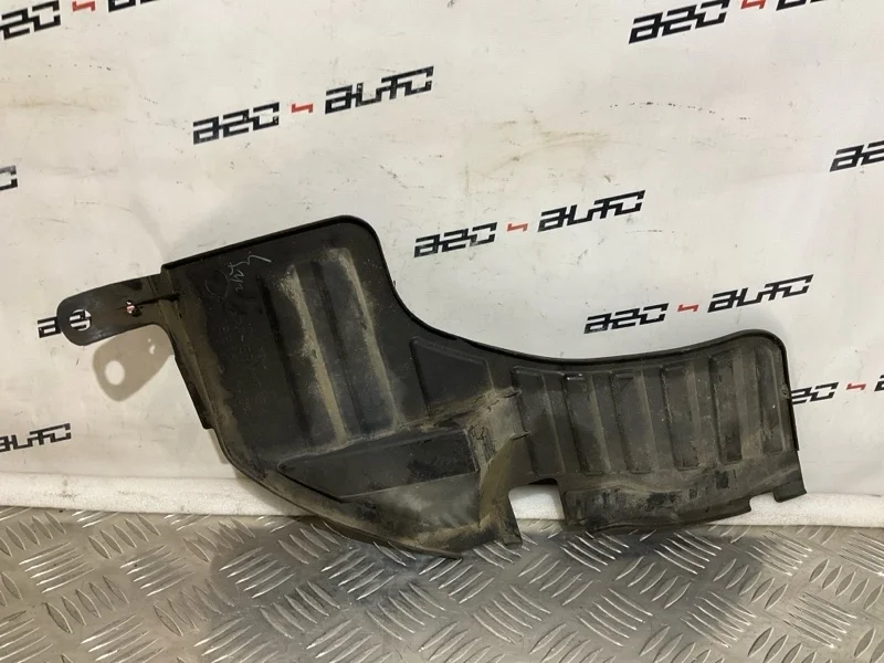 Подкрылок Nissan Juke 2011 788161KA0A, задний правый
