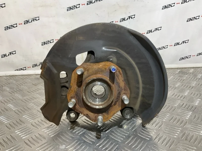 Кулак поворотный Nissan X-Trail 2014 400144CE0A T32 2.0, передний правый