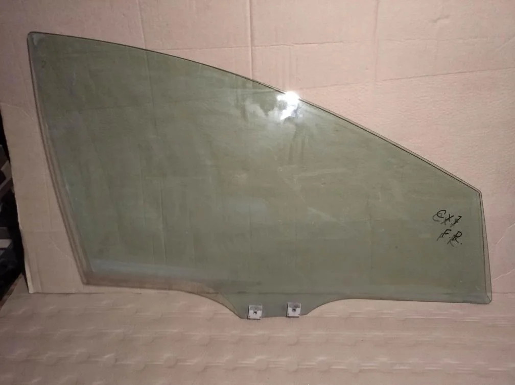 Б.у. стекло двери MAZDA CX7 ER8 MAZDA CX7 ER8