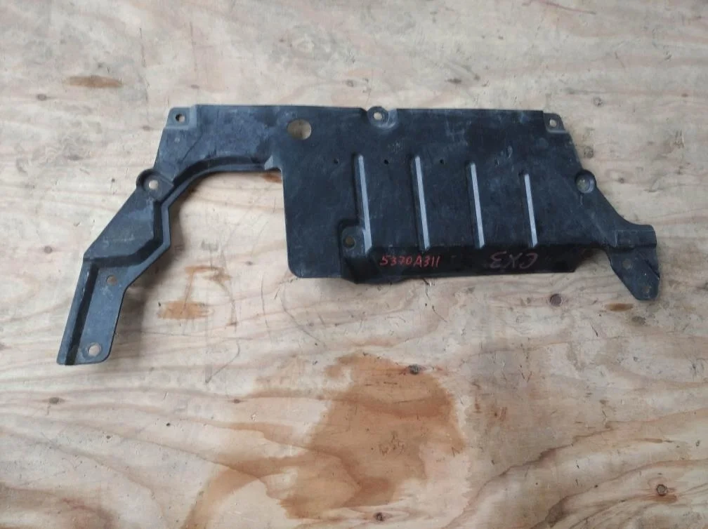 Б.у. защита двигателя пластиковая MITSUBISHI LANCER CX3A MITSUBISHI LANCER CX3A