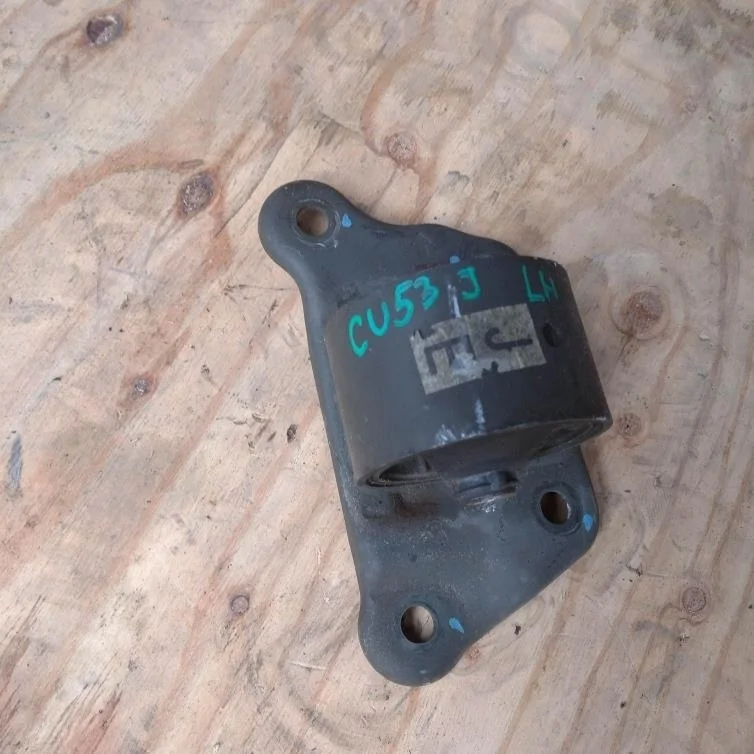 Б.у. опора двигателя MITSUBISHI AIRTREK CU5W MITSUBISHI AIRTREK CU5W