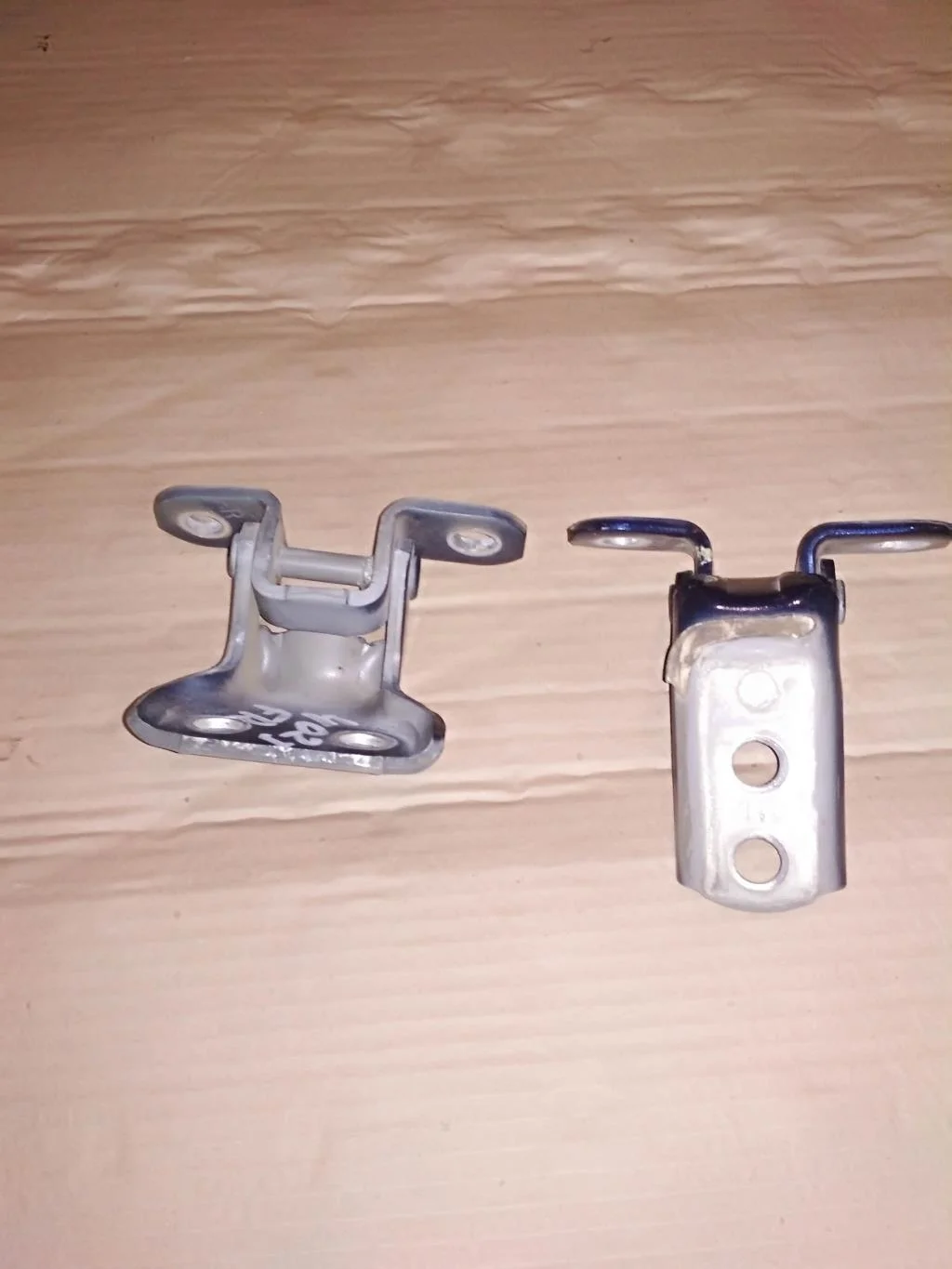 Б.у. петля двери TOYOTA CAMRY V40 ACV40 TOYOTA CAMRY V40 ACV40
