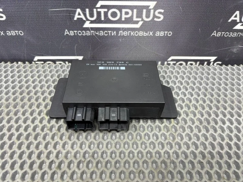 Блок комфорта Volkswagen Passat B5 1C0959799C СЕДАН 1.8 AWT