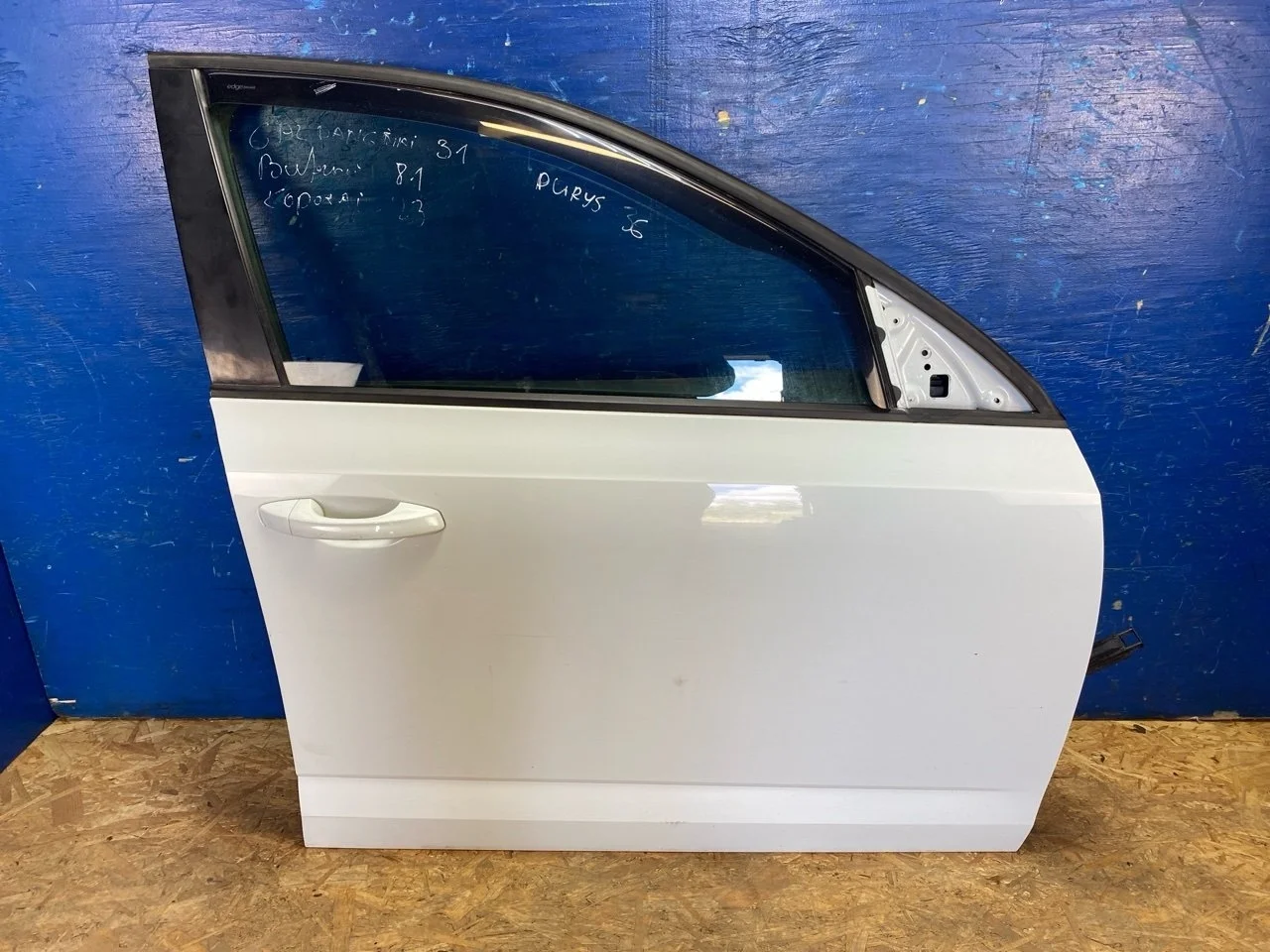 Дверь Skoda Octavia A7 2013-2020 5E0831052B, передняя правая