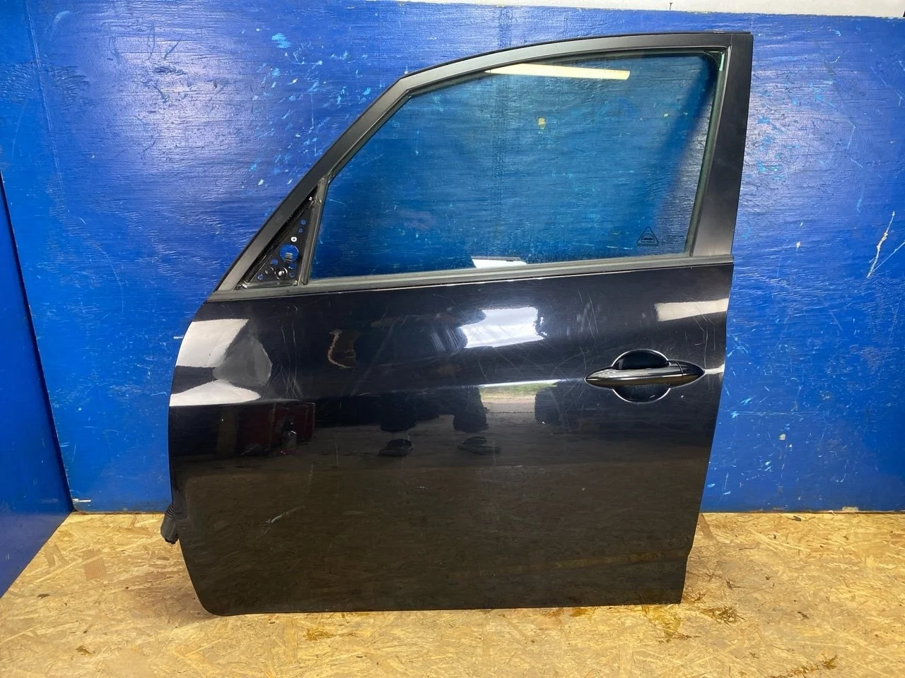 Дверь Kia Venga 2010-2017 760031P000, передняя левая