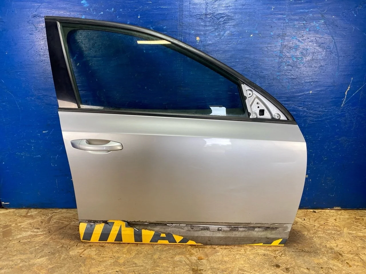 Дверь Skoda Octavia A7 2013-2020 5E0831052B, передняя правая