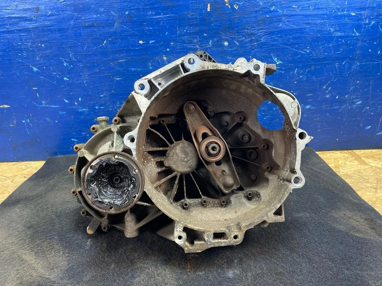 МКПП Volkswagen Golf 6 2008-2013 0AJ300041Q 1.4 CAX