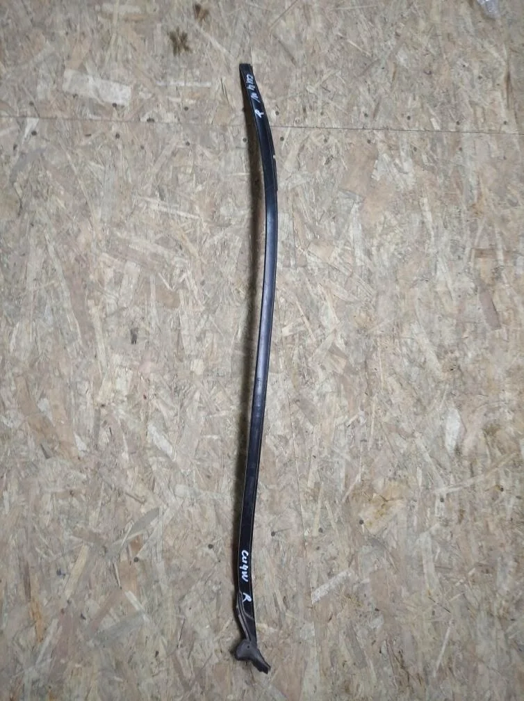 Б.у. молдинг лобового стекла MITSUBISHI AIRTREK CU4W MITSUBISHI AIRTREK CU4W