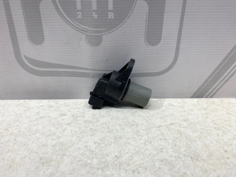 Датчик распредвала Mercedes-benz ML W166