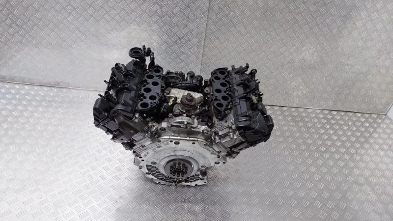 Двигатель Volkswagen Touareg 2021 CR7