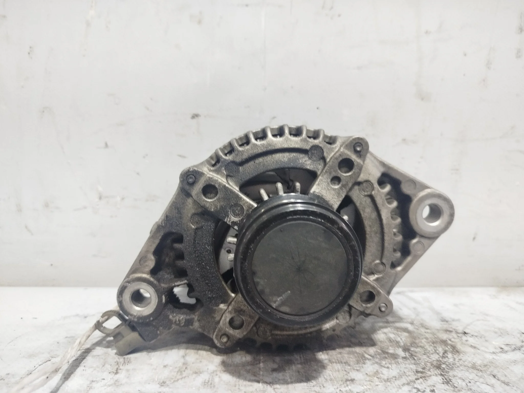 ГЕНЕРАТОР TOYOTA 2GR-FSE 3GR-FSE 4GR-FSE CROWN MARK X GRS180 GRS181 GRS182 GRS183 GRS184 GRX121 2706031030 КВАДРАТНАЯ ФИШКА 4 КОНТАКТА 130A D510