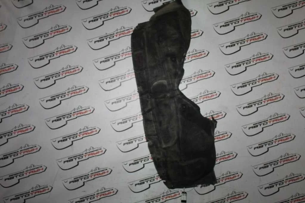 ПОДКРЫЛОК AUDI Q7 4LB ПЕРЕДНИЙ ПРАВЫЙ 4L0809962B