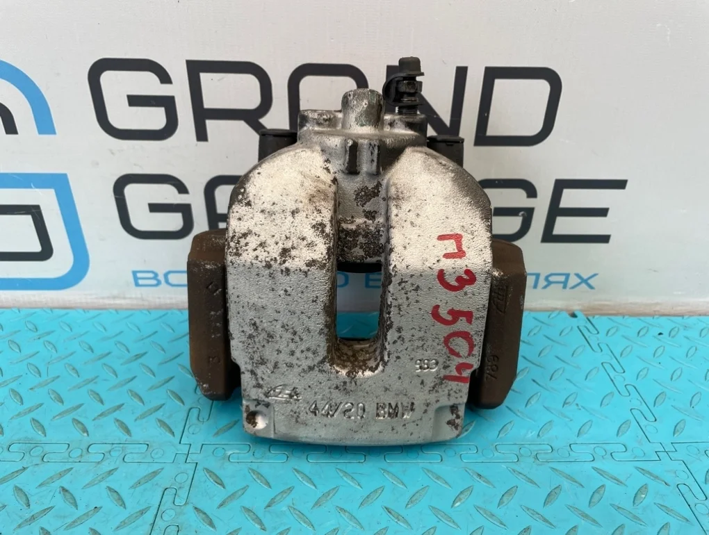 Суппорт Bmw X5 2009 34216776788 E70 N52B30AF 3.0, задний правый