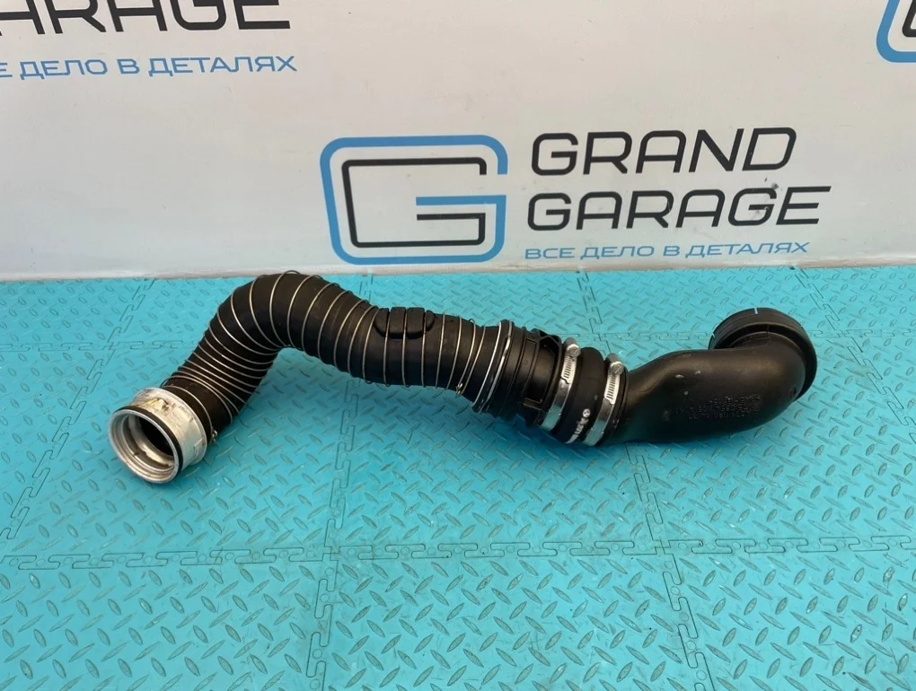 Патрубок интеркулера Mercedes-Benz C-Class 2005 A2710901837 W203 271.948 1.8, левый