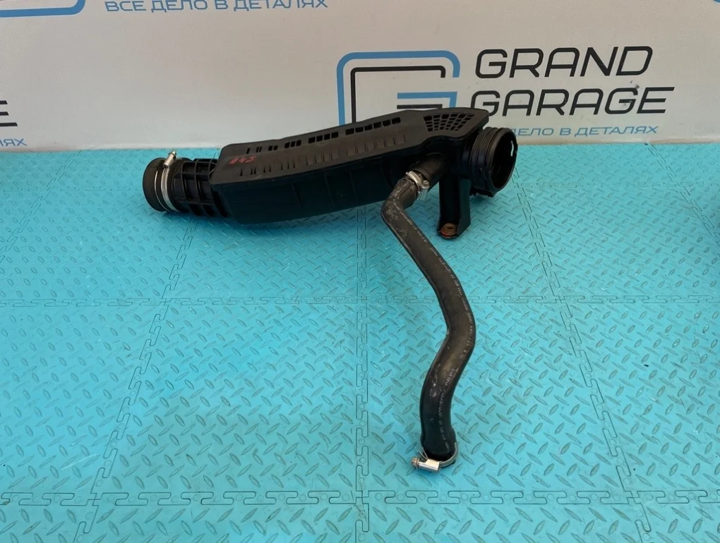 Патрубок интеркулера Mercedes-Benz C-Class 2005 A2710901937 W203 271.948 1.8