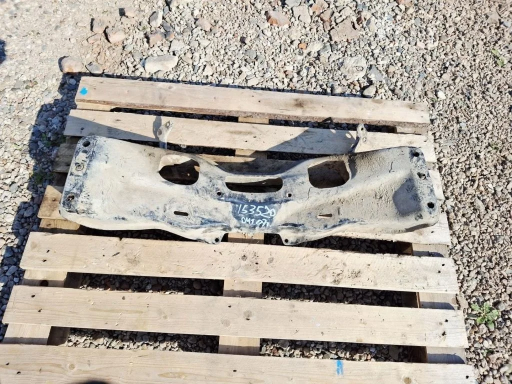 Балка подмоторная Subaru Outback (B13/BP)