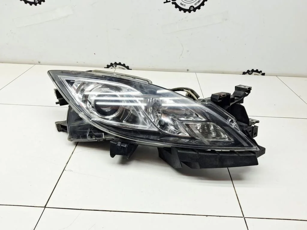 Фара правая Mazda 6 2009 (GH)
