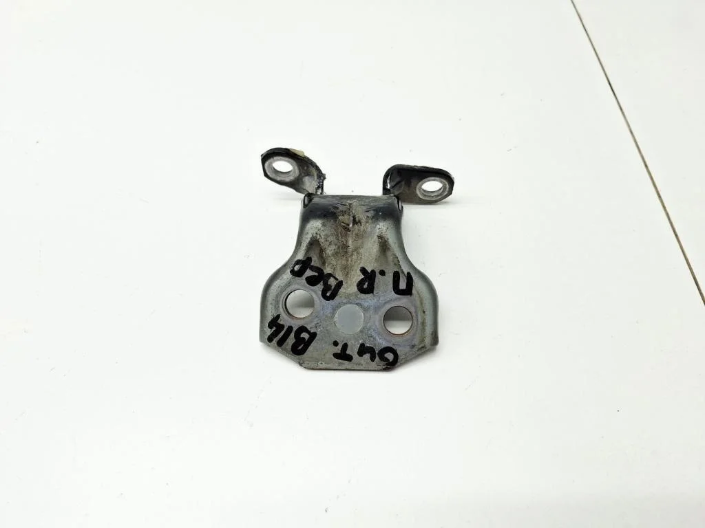 Петля двери передней Subaru Legacy B14, BM, BR
