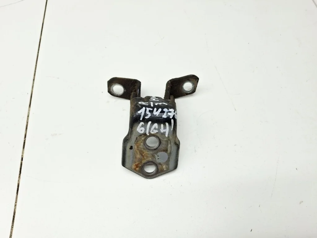 Петля двери задней правой нижняя Mazda 6 2009 GH