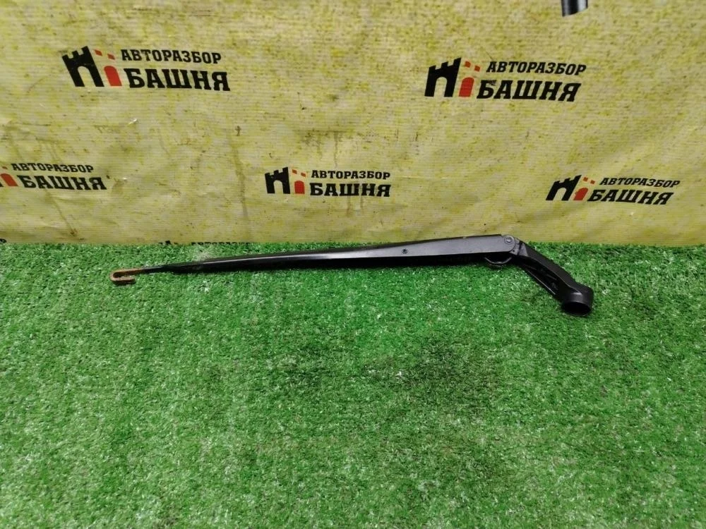 Поводок дворника Lexus Lx570 2016 8522160290 URJ201 3URFE, левый