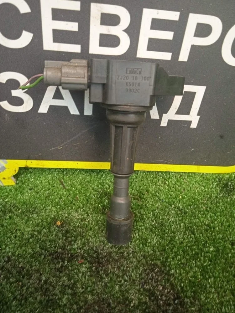 Катушка зажигания Mazda 3 2007 ZJ2018100 BK Z6