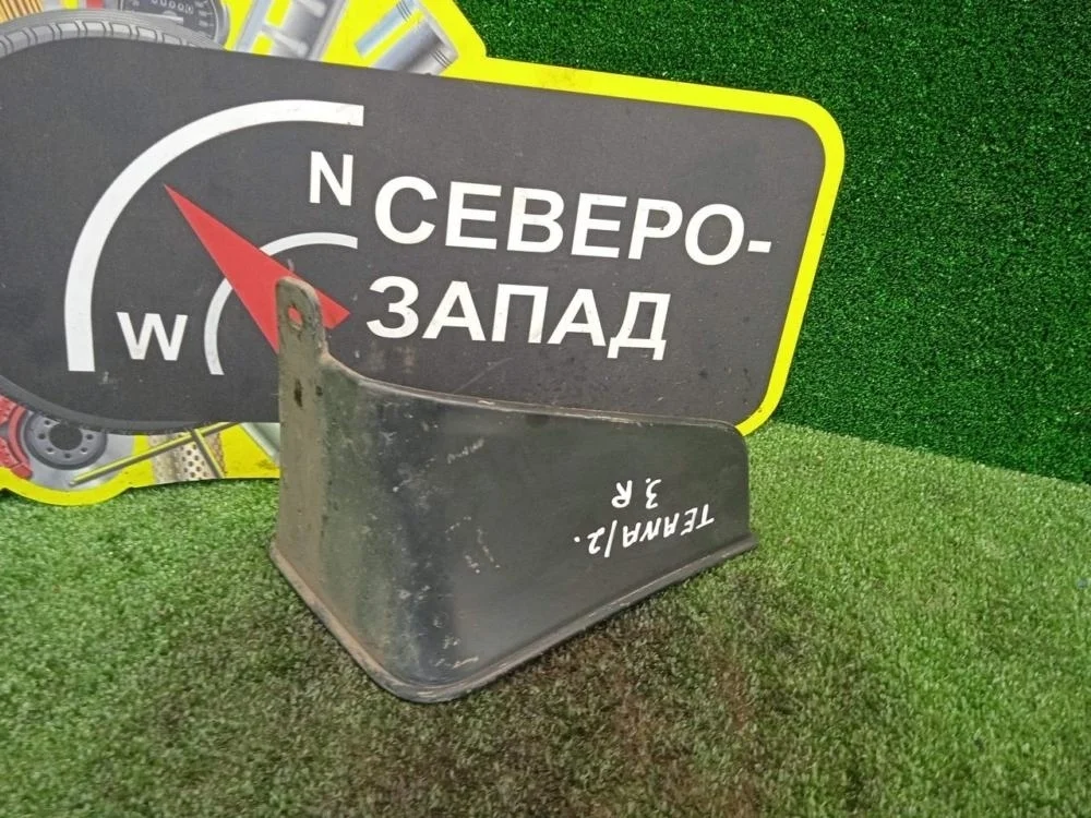 Брызговик Nissan Teana 2011 G8812JN200 J32 QR25DE, задний правый