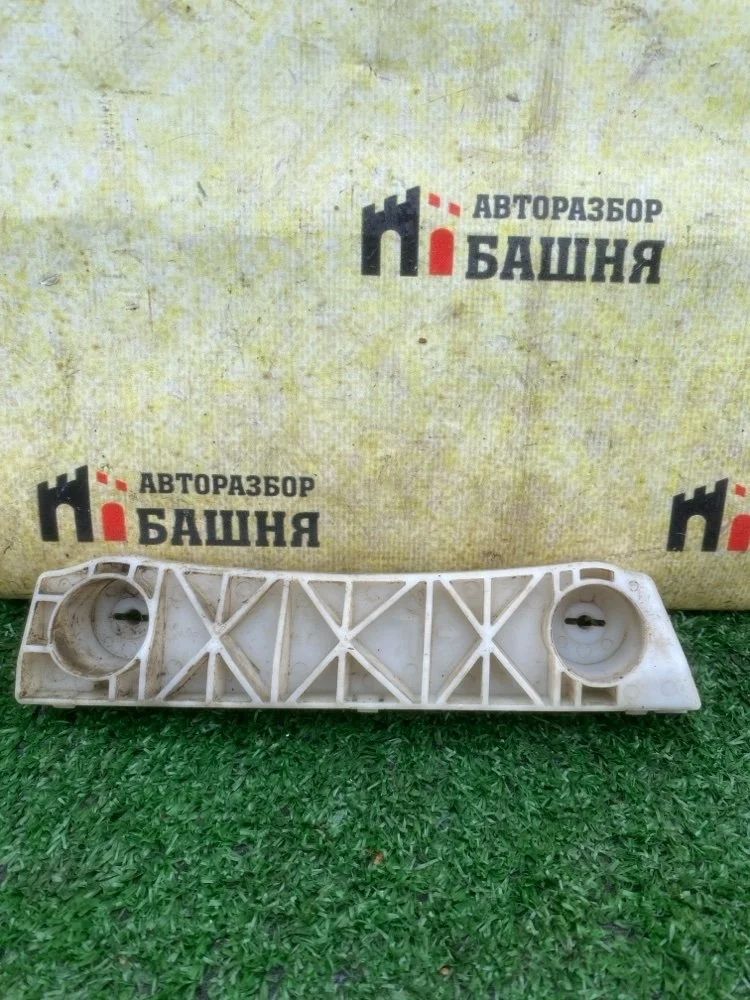 Кронштейн бампера Nissan Almera 2014 62223EW800 G15 K4M, передний левый
