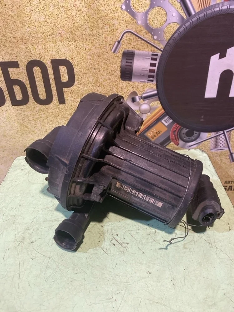 Насос воздушный Volkswagen Jetta 2010 06A959253B 5 BSE