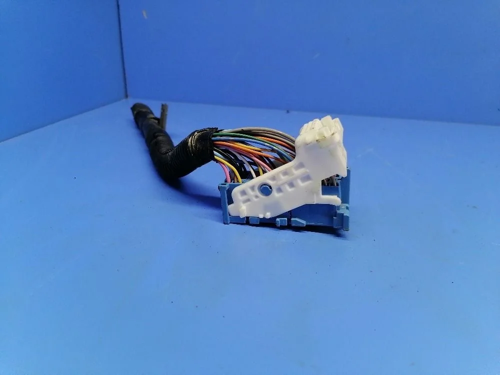 Разъем/фишка Mazda 6 GH (2007—2009) LF