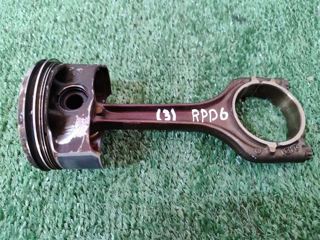 Б.у. шатун SKODA RAPID SKODA RAPID