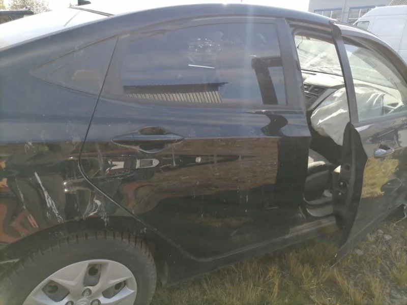 Дверь задняя правая Hyundai Solaris 2010-2017 2014 770044L200 СЕДАН 1.6 G4FC 123 Л/С