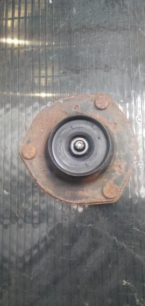 Б.у. чашка опорная TOYOTA CAMRY V40 ACV40 TOYOTA CAMRY V40 ACV40