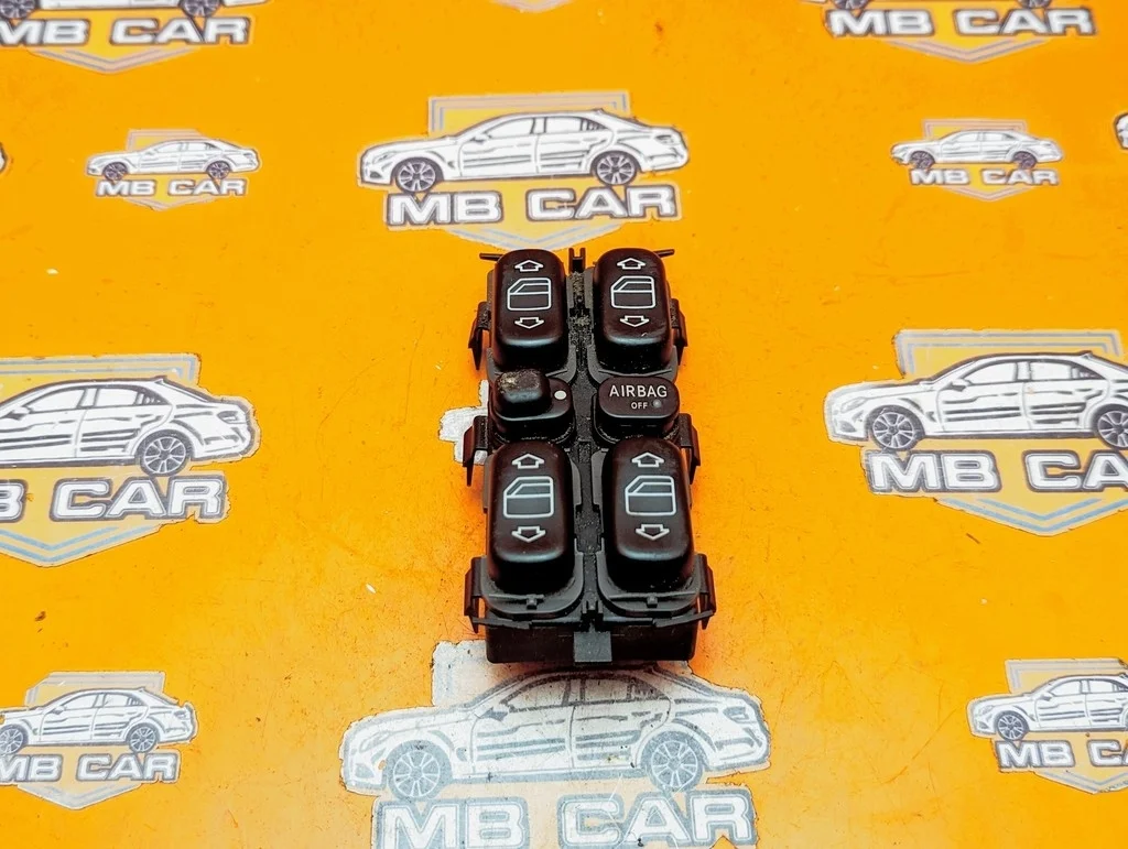 Блок кнопок стеклоподъемников Mercedes-Benz
